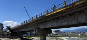 चार करोडको लागतमा लोमान्थाङ खोलामा पुल निर्माण